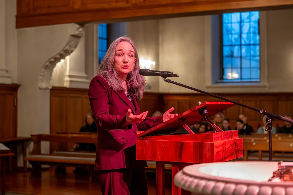 Mit der Einweihung der Bronzeskulptur von Sonja Feldmeier fand die Veranstaltungsreihe um die Geschichte von Elsbetha Bünzli ihren Abschluss.